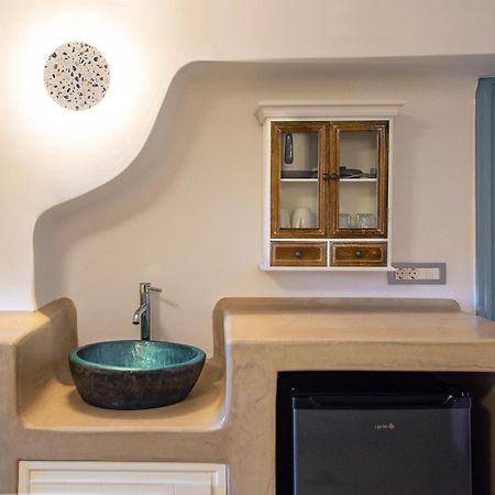 Aegean Blue Suites Pýrgos Buitenkant foto