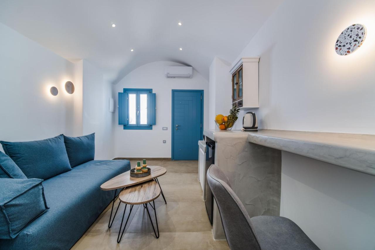 Aegean Blue Suites Pýrgos Buitenkant foto