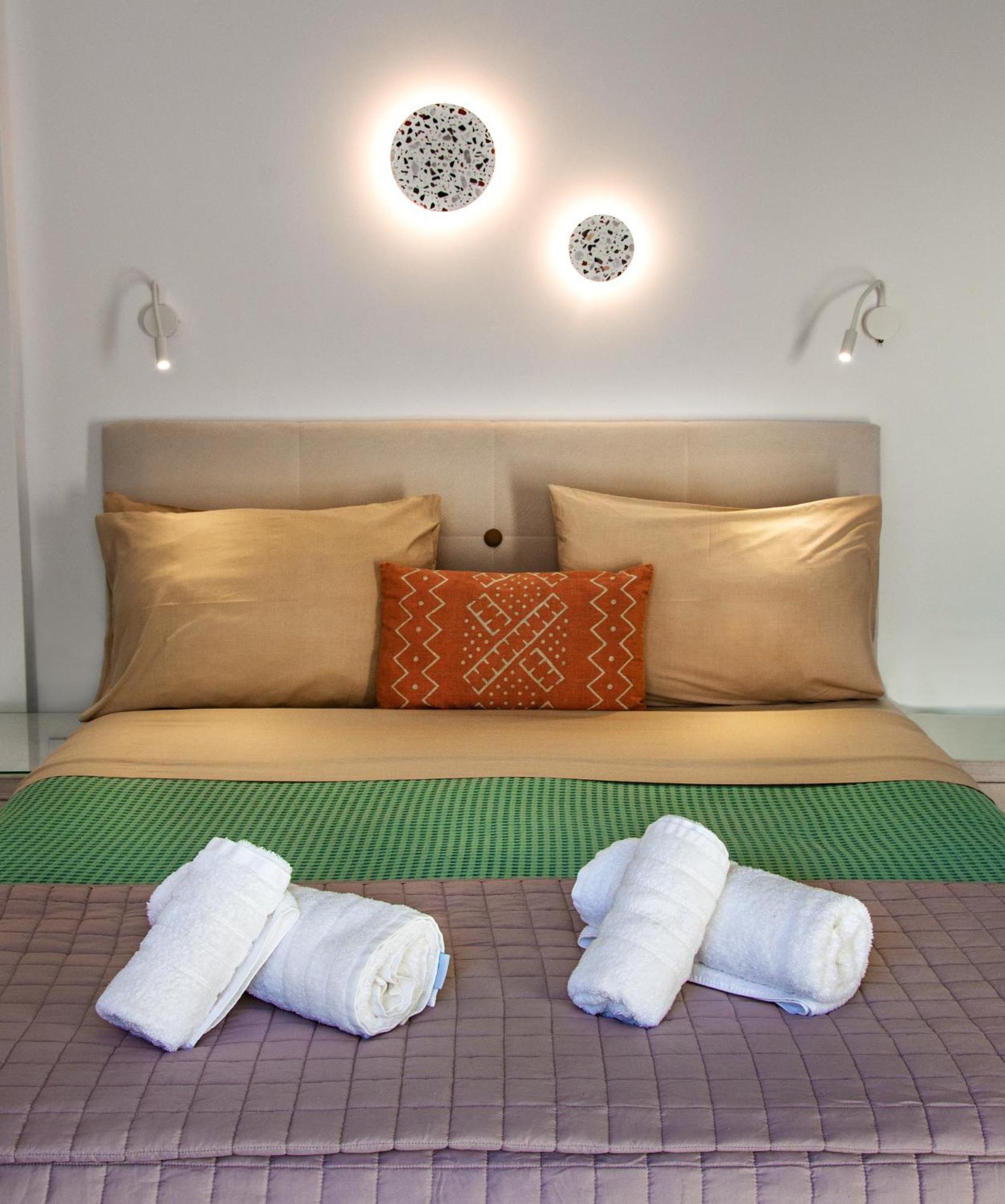 Aegean Blue Suites Pýrgos Buitenkant foto